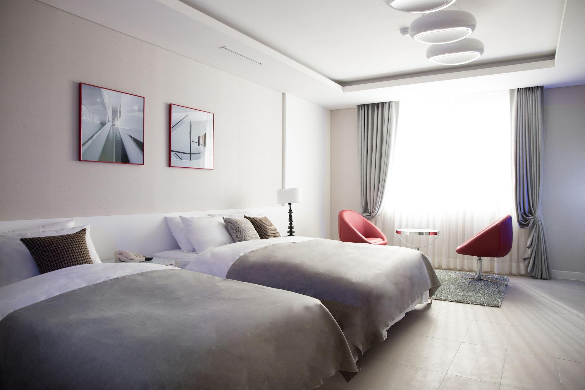 Hotel Mate Bundang Seongnam Bagian luar foto
