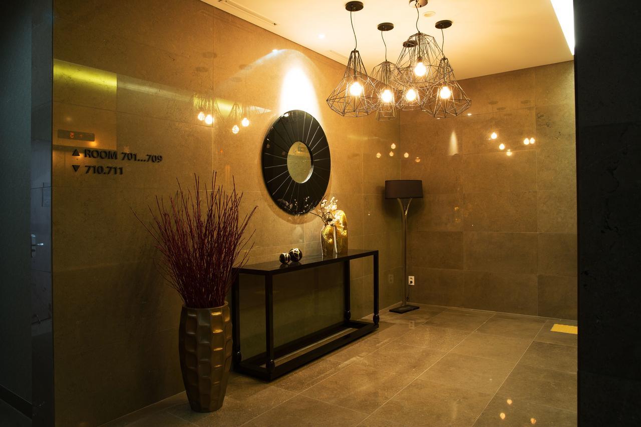Hotel Mate Bundang Seongnam Bagian luar foto
