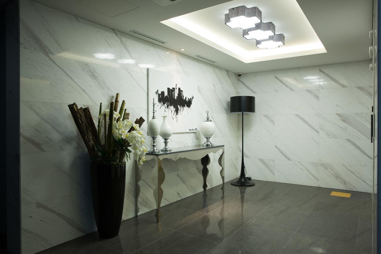Hotel Mate Bundang Seongnam Bagian luar foto